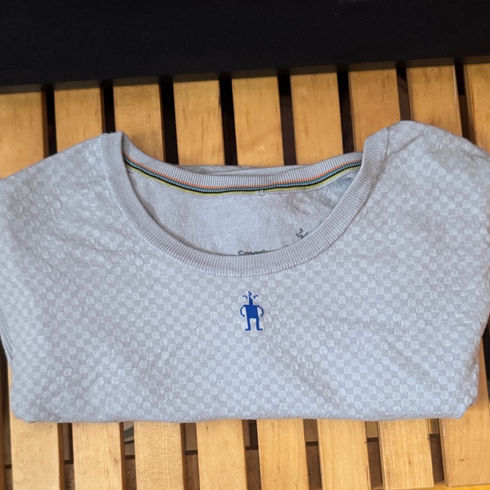 Men's Gray Shirt